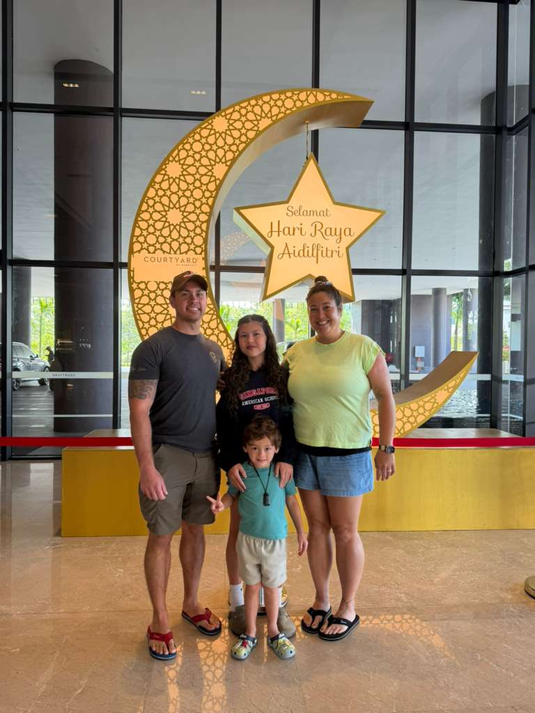 Knox and family